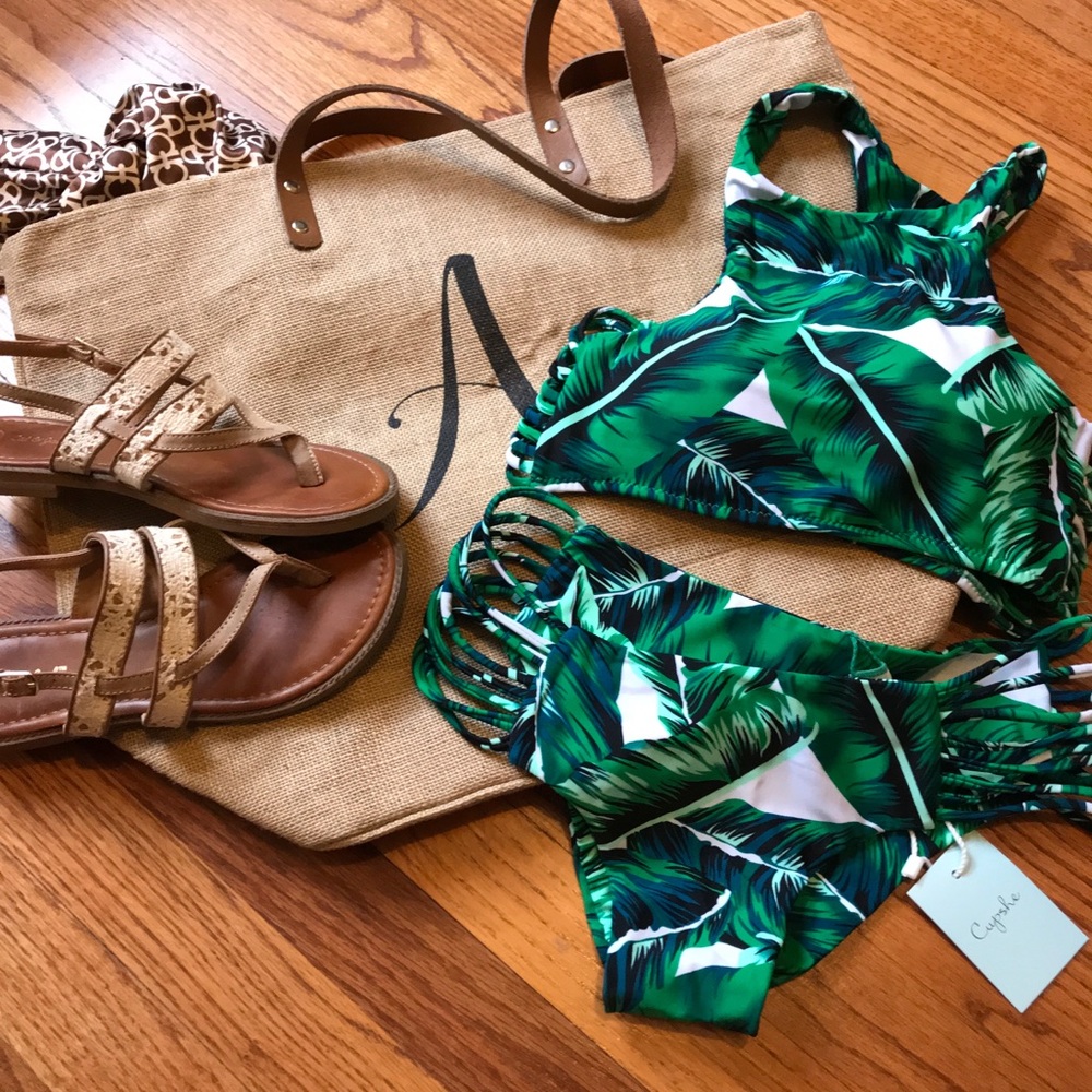 Cupshe Tropical Trip Bikini Set